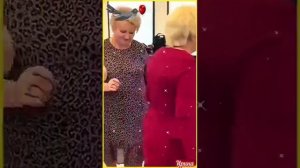 Ну куда же вы, куда спешите?