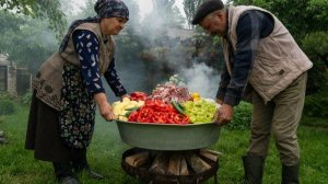 Целый ягнёнок, томлённый с огородными овощами. Деревенское застолье в Азербайджане