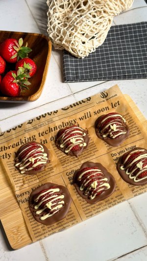 Клубника в шоколаде 🍓🍫
