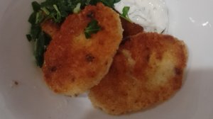 Делаем рыбные котлеты из риса