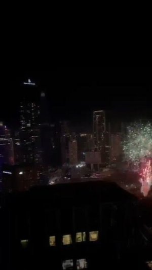 Путешествия! Летом города, как и люди, не спят...