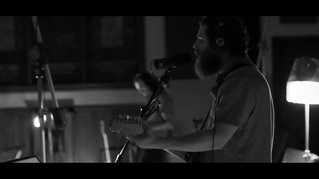 Manchester Orchestra - The Silence смотреть онлайн