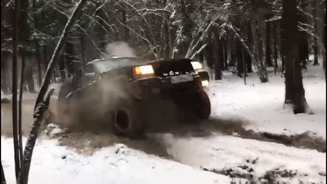 По бездорожью на Jeep