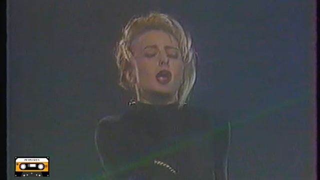 Татьяна Овсиенко - Я одна до дома доберусь видеоклип 1993 год.