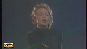 Татьяна Овсиенко - Я одна до дома доберусь видеоклип 1993 год.