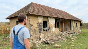 Мужчина отреставрировал 75-летний глиняный дом, превратив его в дом мечты. От начала до конца