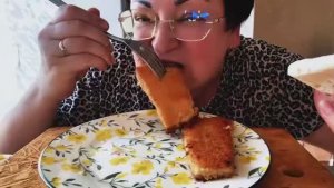 А может канал переименовать, а чЁ НАТАША-КОБЫЛЯКА🤣зручит🤣🤣🤣/Мукбанг