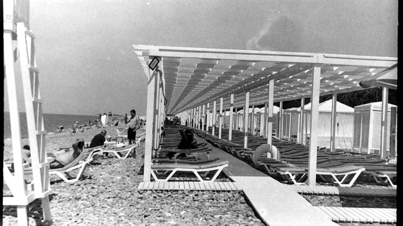 Современная Имеретинка в ретро стиле. Слайд-фильм из плёночных фотографий, Июнь 2026.