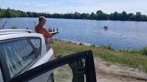 Приехали с отцом на Kia ceed sw 2010 на Данилище озеро в Заозерье купаться
