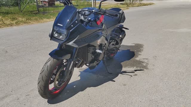 061 Suzuki Katana 2019