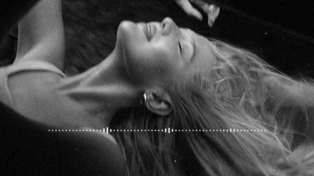 HilalDeep & Ahmet Çeğil - Deep House (Original Mix) смотреть онлайн