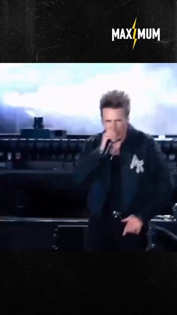 Papa Roach открыл портал в ню-метал на Rock Am Ring с каверами на Korn, Deftones и SOAD.
