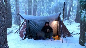 Тепло в палатке, снег за окном и мясо на гриле