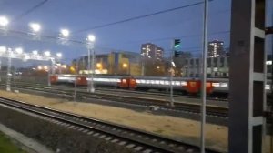 Электропоезд ЭД4М сообщением Москва-Курская-Крутое