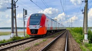 ЭС2Г 237 «Ласточка» сообщением Кузнечное - Санкт-Петербург на перегоне Пери - Токсово