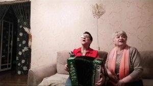 Белая яблоня автор  неизвестен исп.дуэт ,,Валентина и Татьяна,,