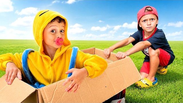 В НАШ ДОМ ПРОБРАЛИСЬ ВОРЫ В 3:00 НОЧИ! 🚨🏠 Марк устроил 10 ловушек в Реальной Жизни! 😱🔥 (3313) смотреть онлайн