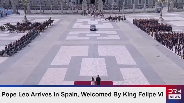 GRAND WELCOME - Pope Leo XIV Receives Guard of Honour as King Felipe VI Greets Him in Madrid, June 7
