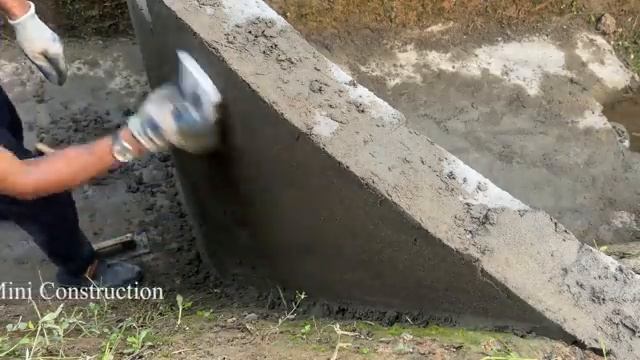 Construction of curved hydroelectric dam with Francis turbine смотреть онлайн