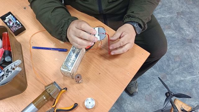 Электронный датчик цели ПИУ 1 для FPV и других БПЛА смотреть онлайн