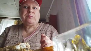 Мукбанк на даче,болтаю о том о сем