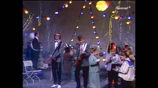 Laid Back - High Society Girl 1983 смотреть онлайн