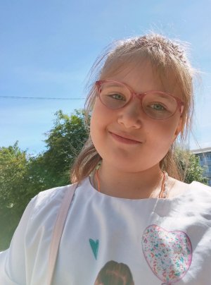 Alisa Nekrasova 😀