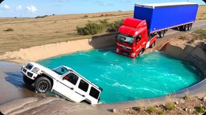 Автомобили против цепей, водяной канавы и дорожного ограничителя ▶️ BeamNG Drive