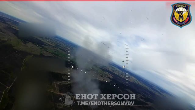 Беспилотные сражения в небе СВО
🎮FPV-перехватчик настигает БПЛА самолетного типа "Mini Shark"…🔽 смотреть онлайн
