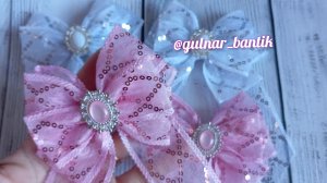 банты на заколке из ленты с пайетками