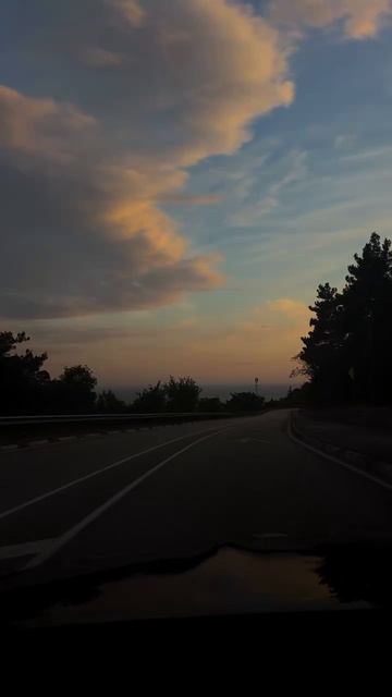 Одинокая луна