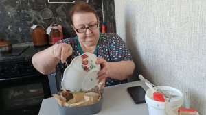 По амбарам помела, по сусекам поскребла, наскребла на манник. Готовлю в аэрогриле.