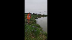 Карась на озере Черном в Хакасии!
