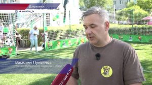Евгений Люлин открыл мини-футбольные поля в детских садах №115 и №17 в Дзержинске