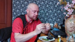 Фруктовый мукбанг. Клубника, персик, виноград и абрикос. Еда на камеру.