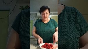 Первая заморозка состоялась 🍓 Поставила опару на завтра 🍞