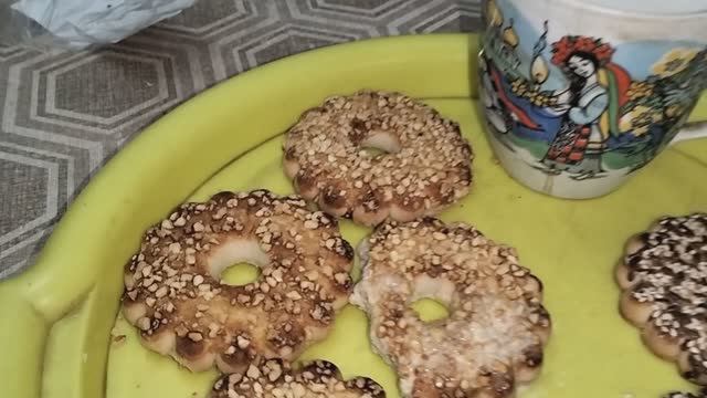 Мукбанг коржики песочные с орехами и с семенами льна и кунжута