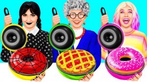 Кулинарный Челлендж# Уэнсдей Против Бабушки # Кухонные гаджеты и Лайфхаки для Родителей от Fun Fun