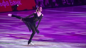 Дидье Дешам и Килиан Мбаппе. Камила Валиева, Тарасова и Максим Ковтун.