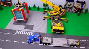 Эксперименты LEGO Бетономешалка, Кран, Трактор и Полиция! 🏗️🚨