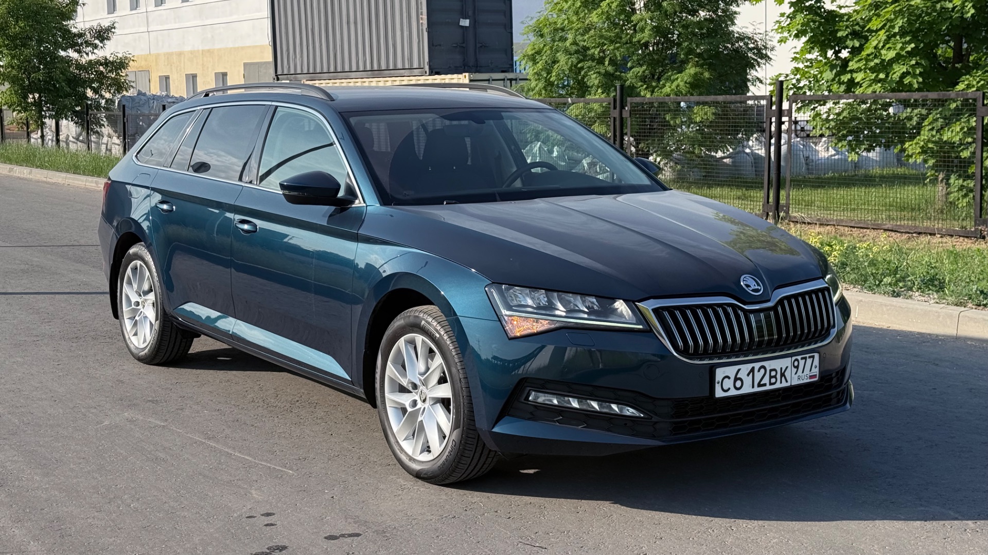 Skoda Superb последний Дилерский авто  в России