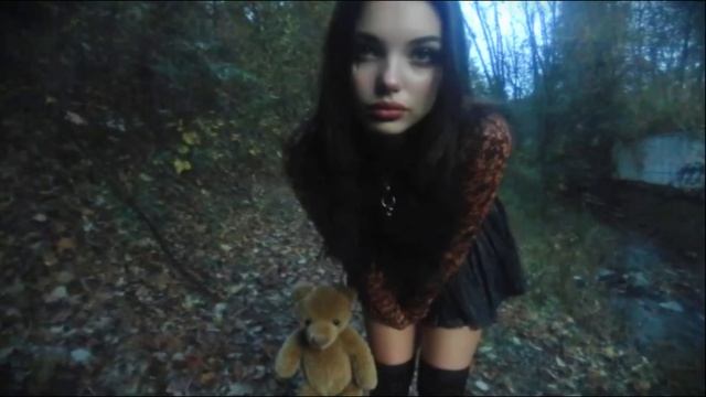 a 2000s fall sad playlist — плюшевый мишка смотреть онлайн