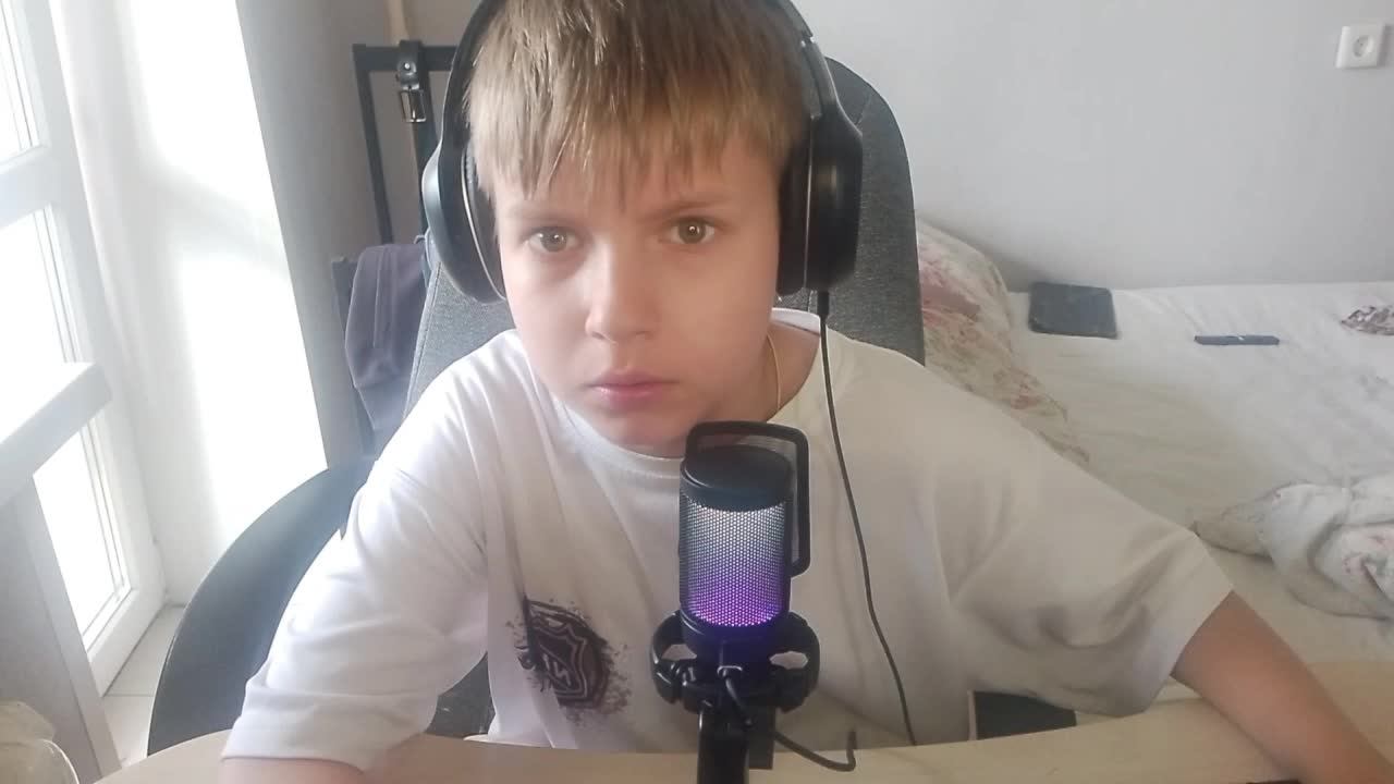 ИГРАЕМ В ПАБГ смотреть онлайн