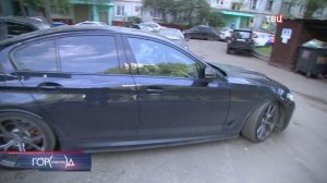 Жители двора в Чертанове придумали, как «бронировать» место на парковке