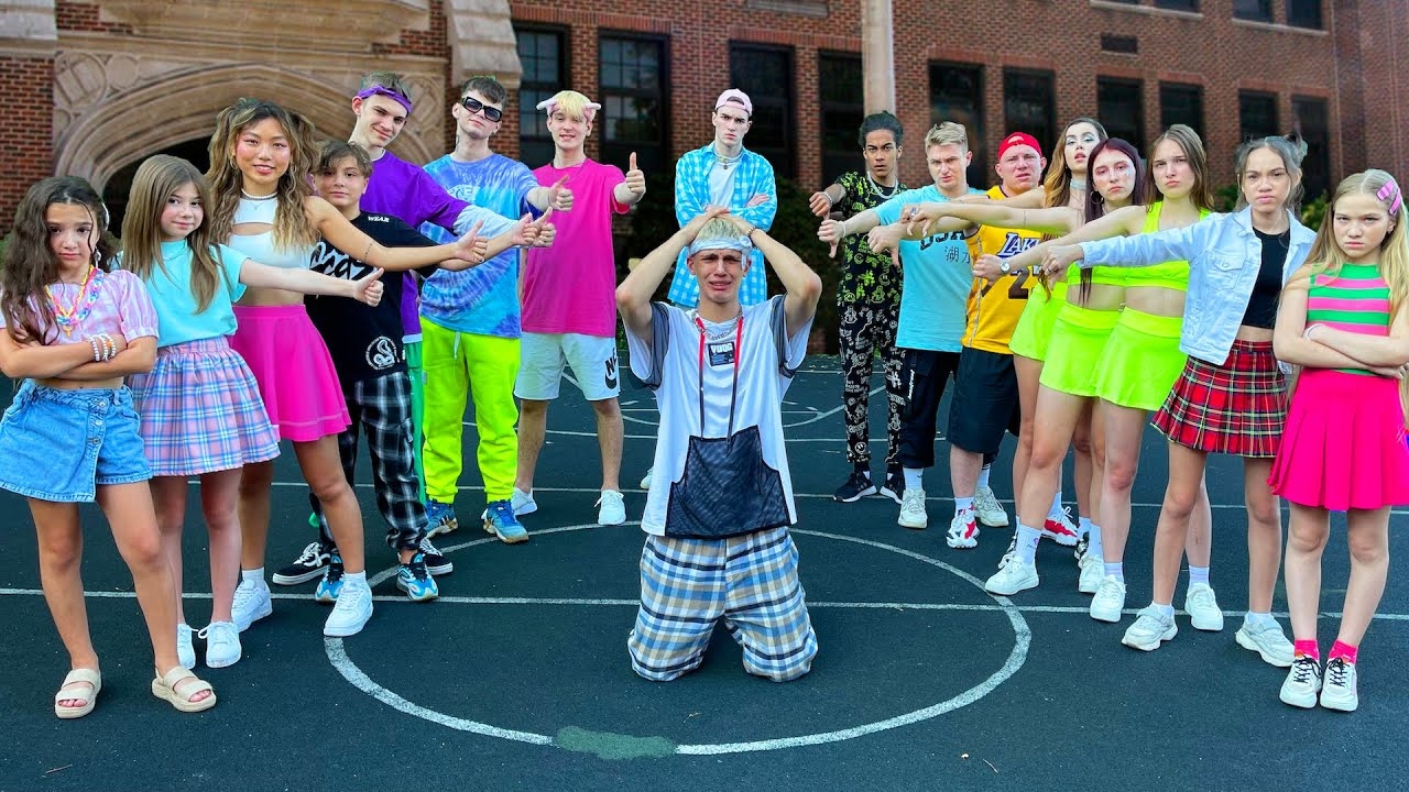 BAD BOY ХОЧЕТ ВЕРНУТЬСЯ В КАМПУС!!! ЧТО НА ЭТО СКАЖУТ ПОДРОСТКИ ШКОЛЫ? КАМИЛЬ И АМИНА ПЕРЕД ВЫБОРОМ смотреть онлайн