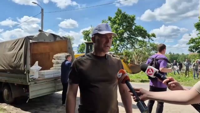 Вместе делаем Владимир чище: субботник на улице Лакина.