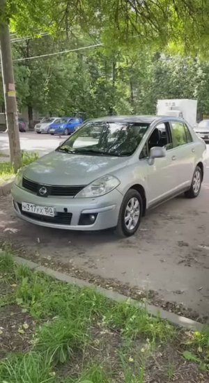 Nissan Tiida