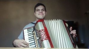 Манчестер-Ливерпуль на аккордеоне.
