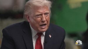 Трамп обвинил СМИ в нечестности и ушел.
