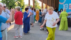 Пусть распускаются цветы..... 06.06.26.